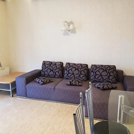 3room Near Opera House *
